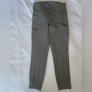 Lululemon Scenic Route Tight 25” Size 6 Legging